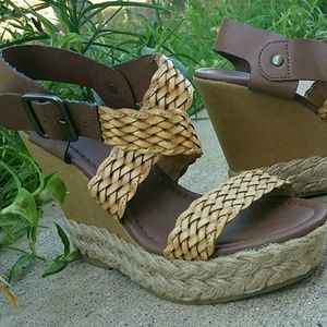 Tan Montego Bay Club Braided Strap Wedges