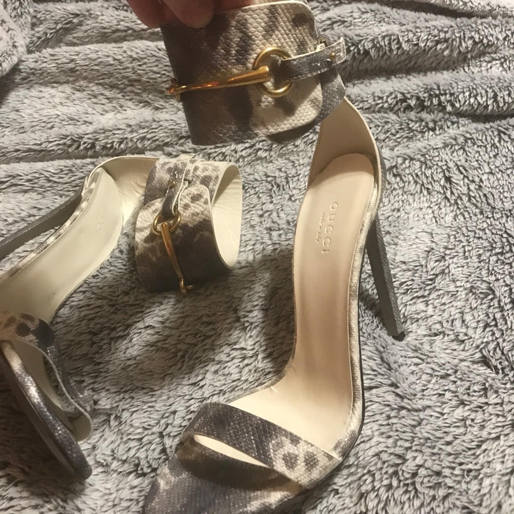 BNWT Gucci SnakeSkin Heels