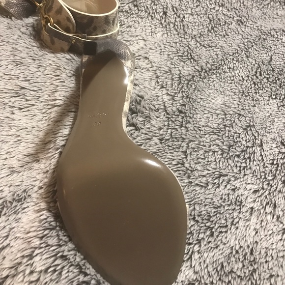 BNWT Gucci SnakeSkin Heels - Picture 6 of 6