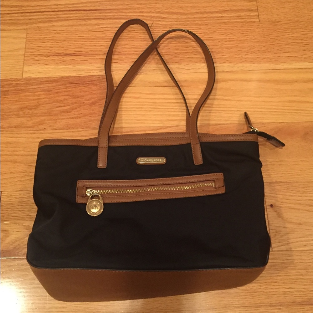 Michael Kors Black Tote, Medium
