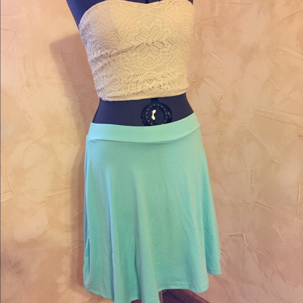 Forever 21 skater skirt
