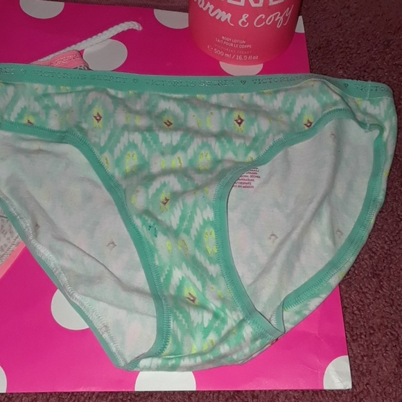 PINK BUNDLE 2 UNDIES 1 LOTION 1 TOTE - Picture 5 of 6
