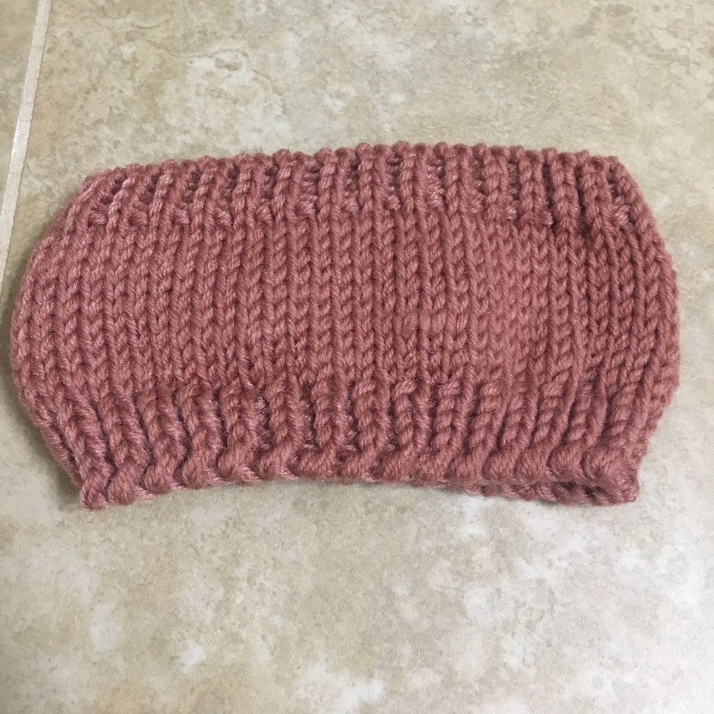 MAKE AN OFFER Bow knit headband - Picture 4 of 4