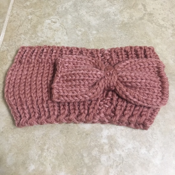 MAKE AN OFFER Bow knit headband - Picture 2 of 4