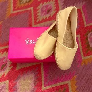 NWT Lilly Pulitzer gold espadrilles!!