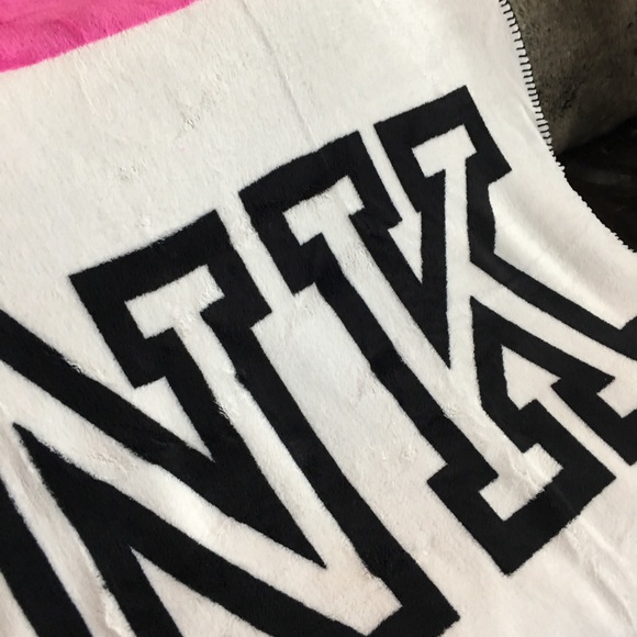 PINK Throw Blanket - Picture 5 of 8