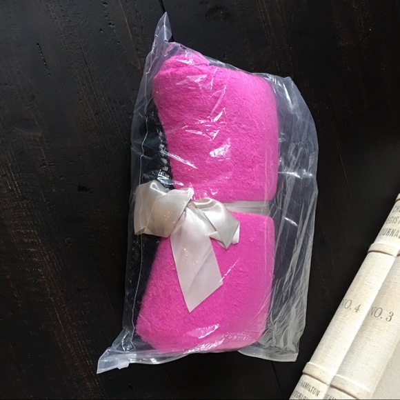 PINK Throw Blanket - Picture 7 of 8
