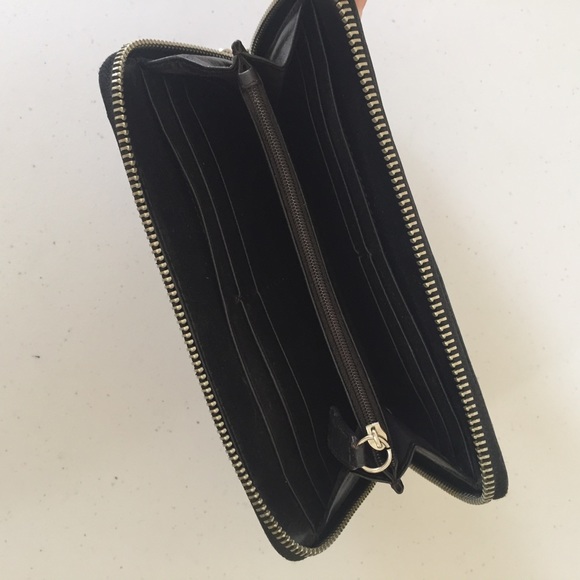 Vintage Bill Blass Wallet - Picture 4 of 4