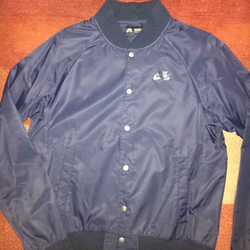 Nike Sb Windbreaker