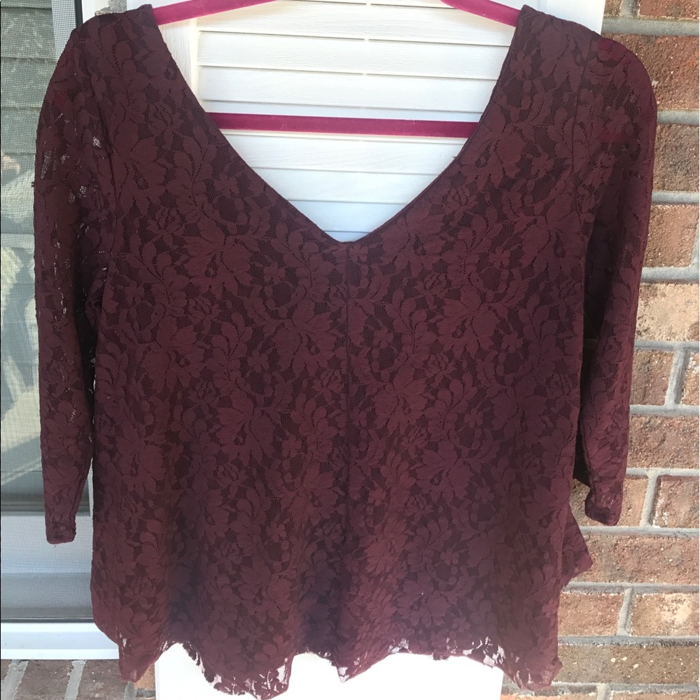 Lace three quarter length top