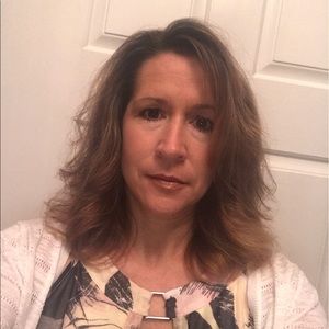 Meet your Posher, Paula