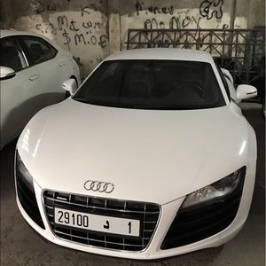 Meet your Posher, Zara