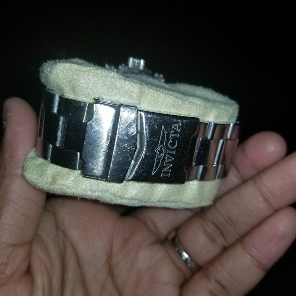 Watch - Picture 2 of 4