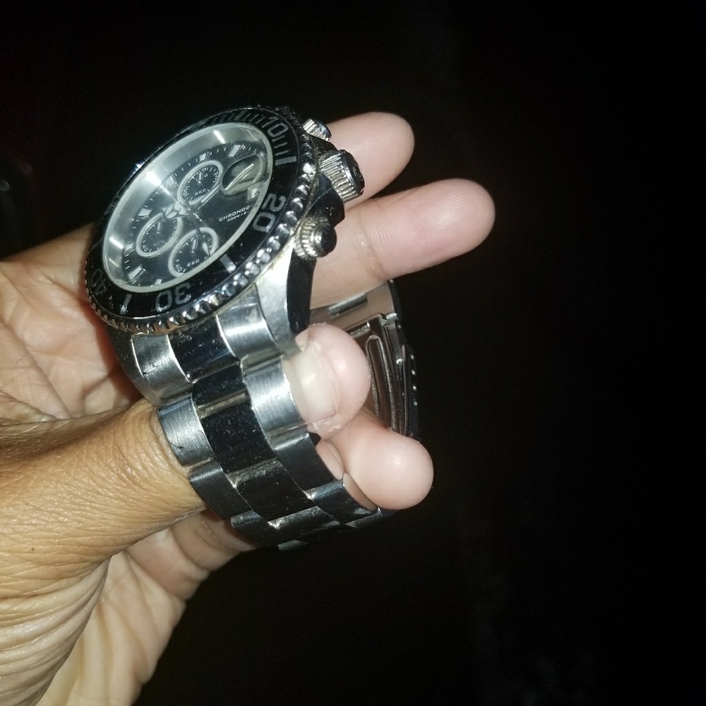 Watch - Picture 3 of 4