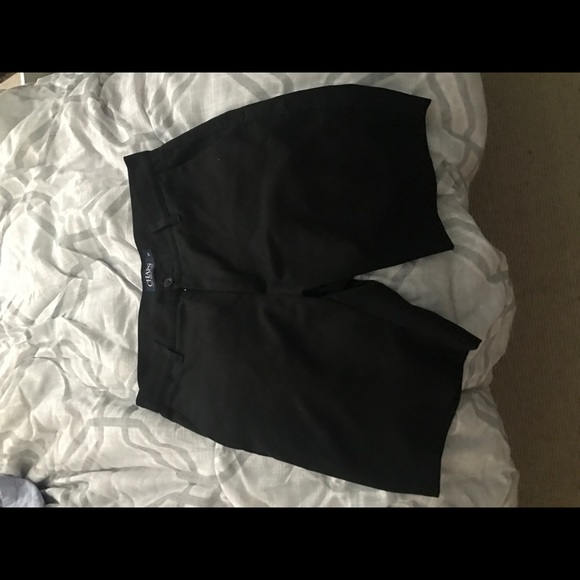 Chaps gold short - Picture 1 of 3
