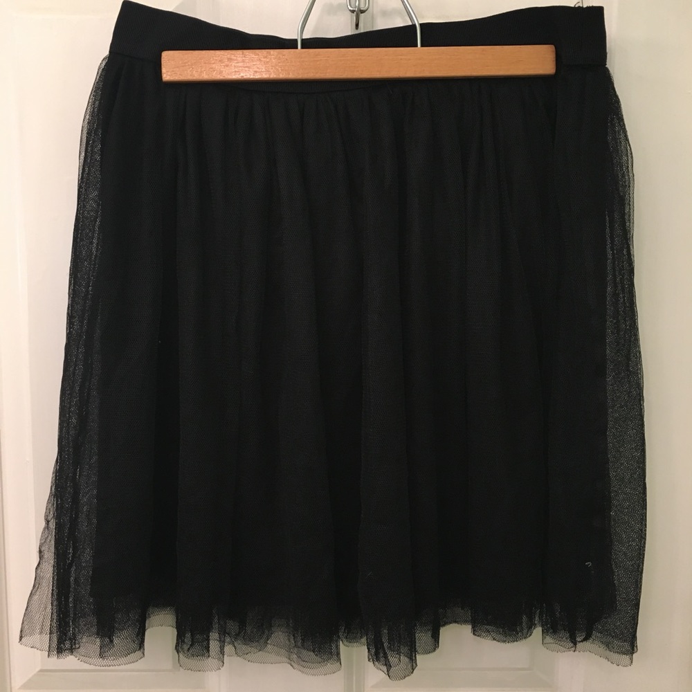 🌺SALE🌺 LC Lauren Conrad Black Tulle Skirt