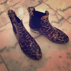NWOT jcrew tortoise/leopard rain boots