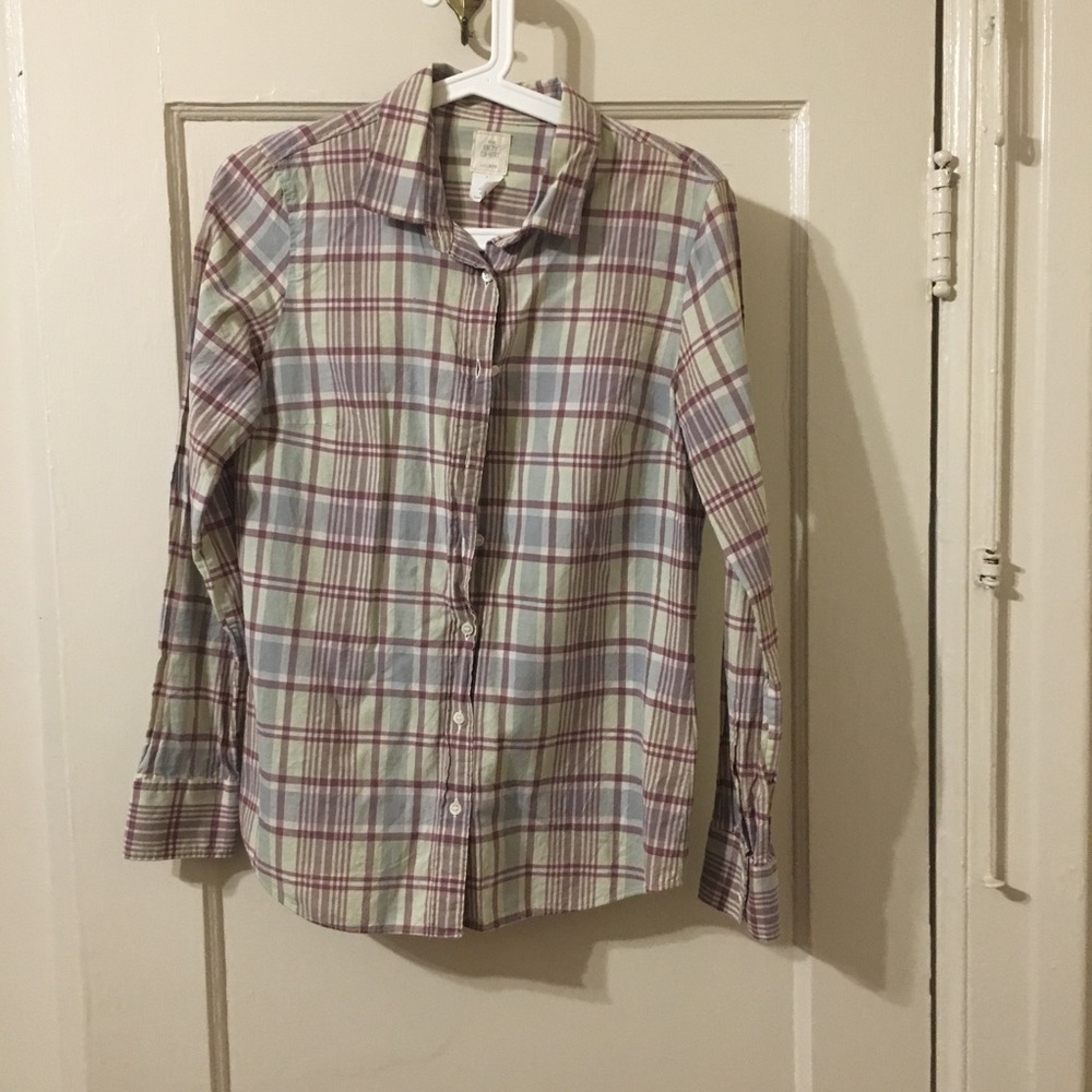J. Crew the boy shirt bottom down