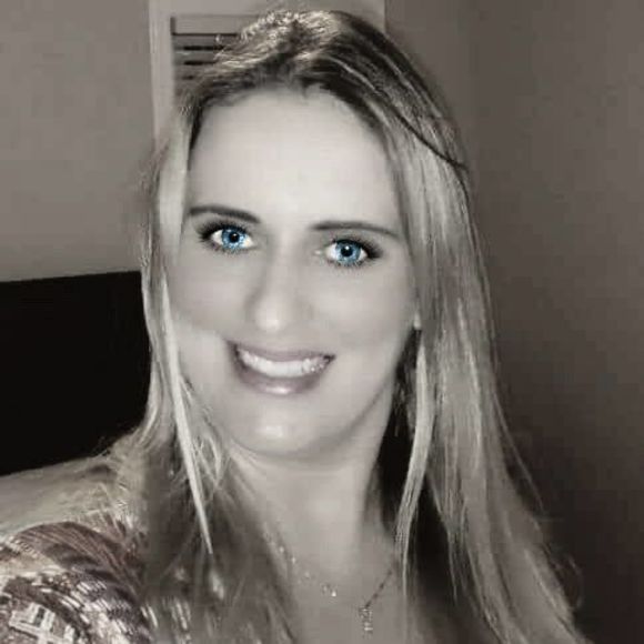 Meet your Posher, Viviane - Picture 1 of 1