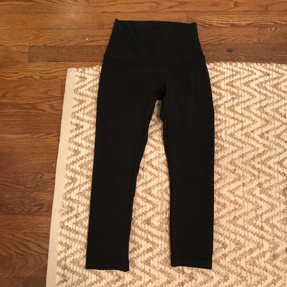 Lululemon 3/4 length wonder under pants