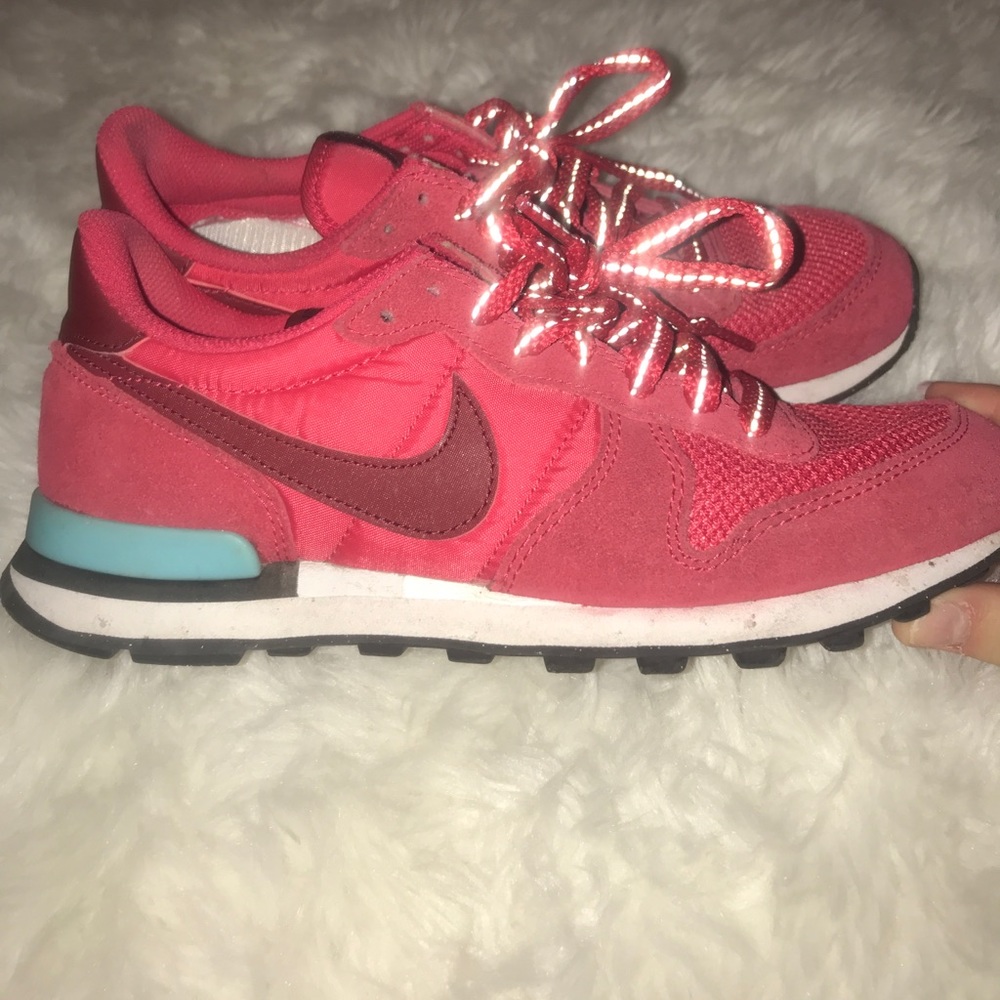 Nike shoes