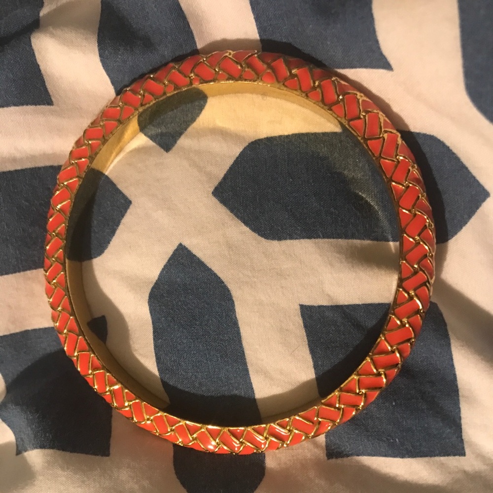 Lilly Pulitzer gold and coral bangle💓