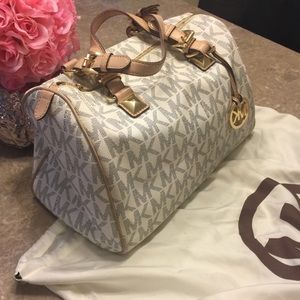 Michael kors bag