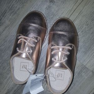 Gap toddler metallic oxfords