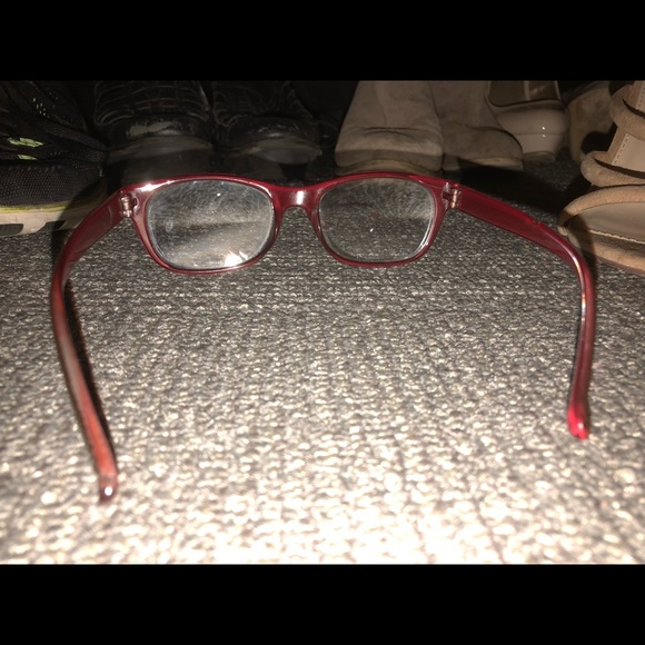 Eyeglasses - Picture 3 of 6