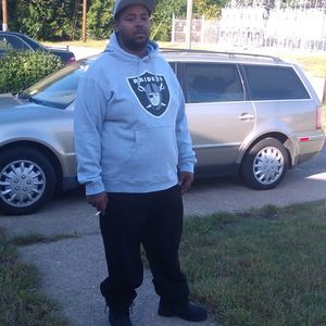 Meet your Posher, Dion