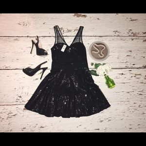 NWT Express dress size small