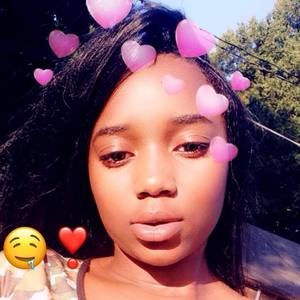 Meet your Posher, Shanti