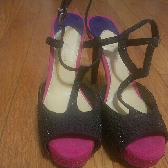 Black Multi color sandal - Picture 2 of 2