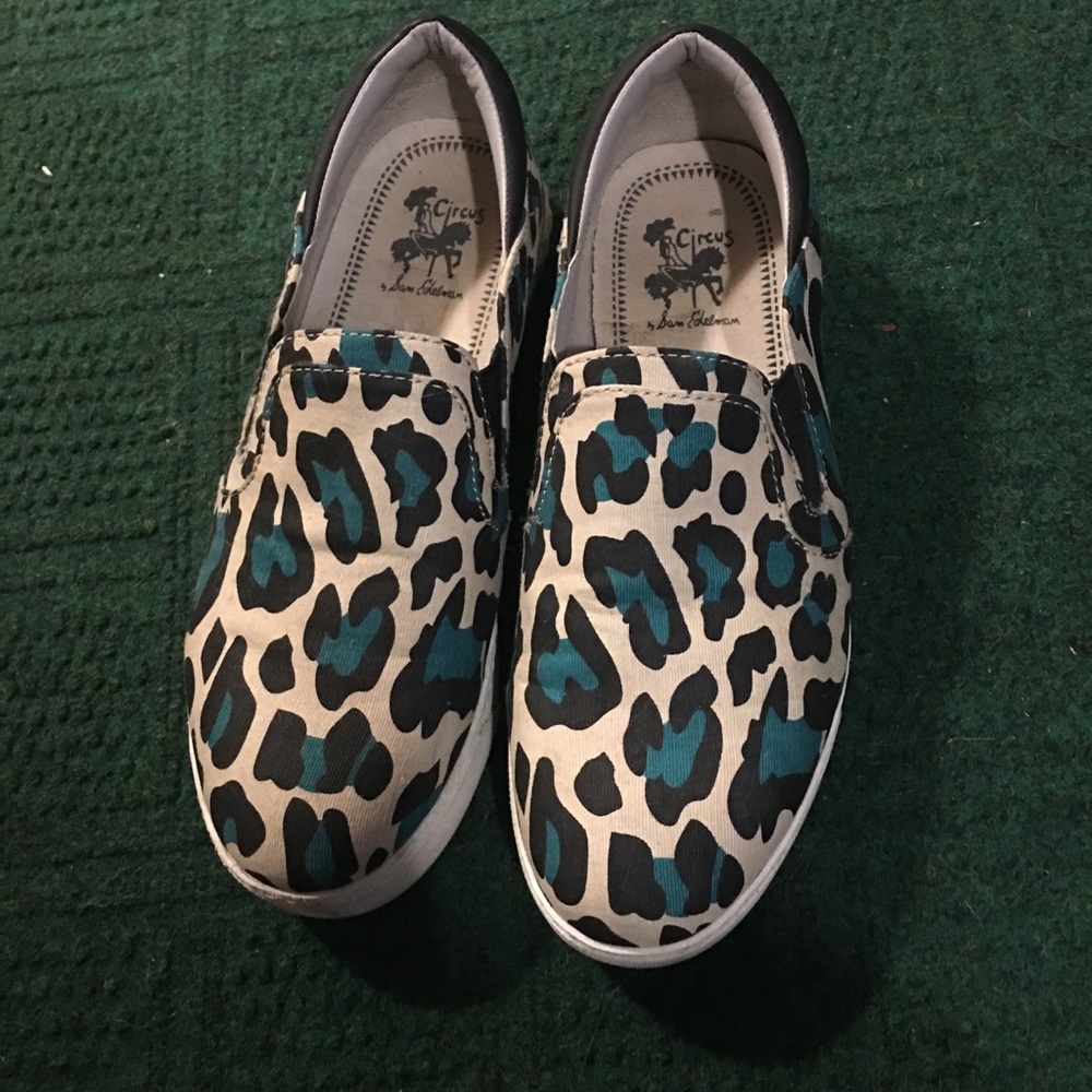 Circus sneakers