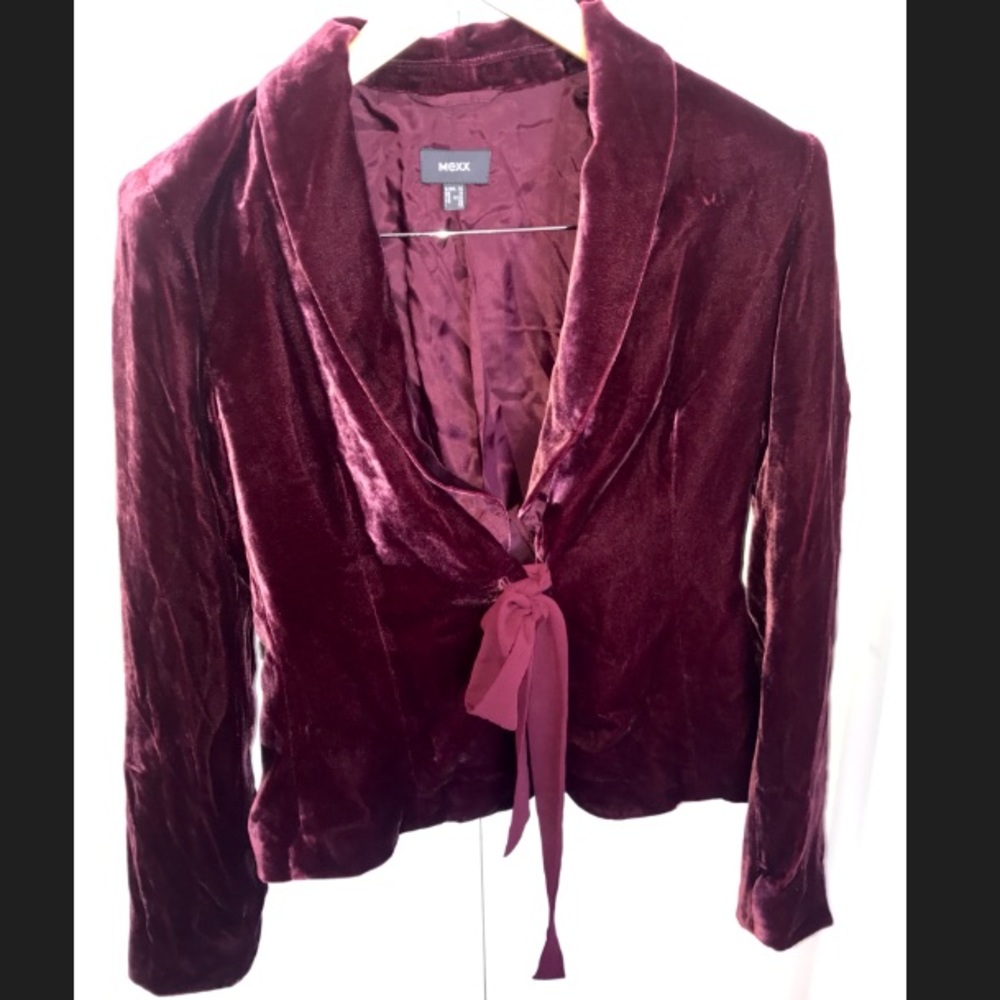 Maroon Velvet Mango Mexx Blazer w Ribbon - SM