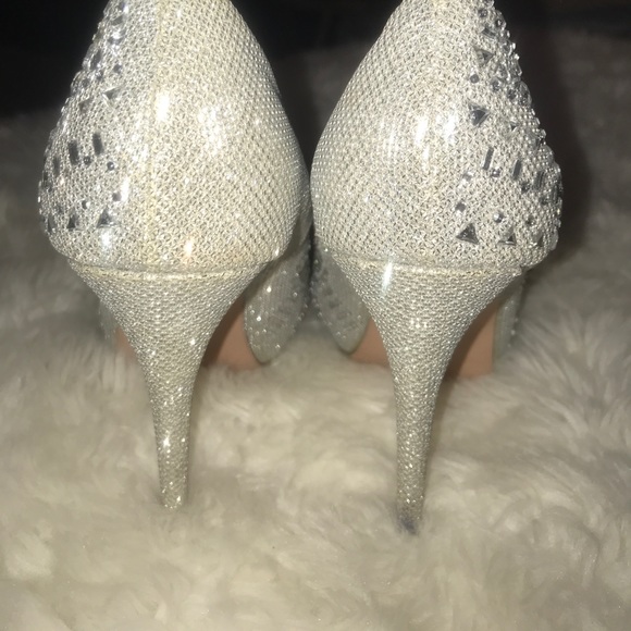 Prom or Night out heels! - Picture 2 of 3