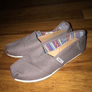 TOMS Gray Canvas shoes
