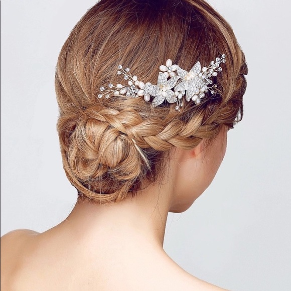 Rhinestone crystal white pearl big flower comb