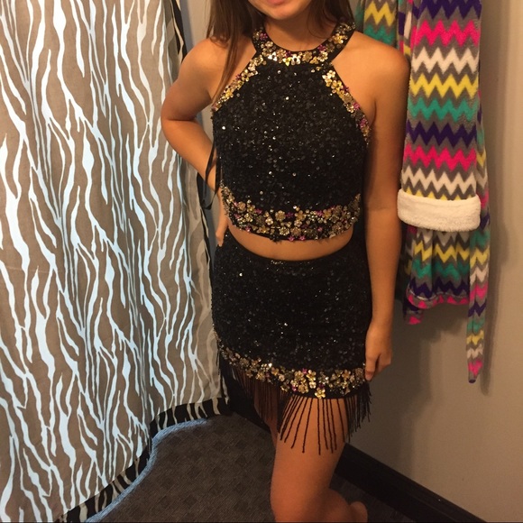 Primavera 2017 Fall Homecoming dress. - Picture 2 of 3