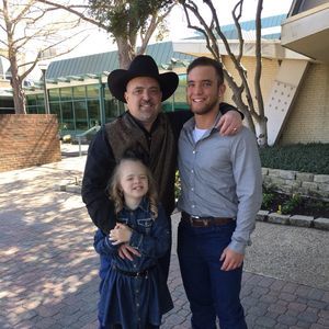 Meet your Posher, Adam