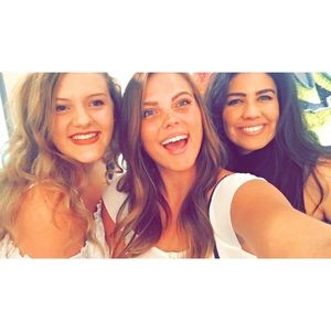 Meet your Posher, Shayli