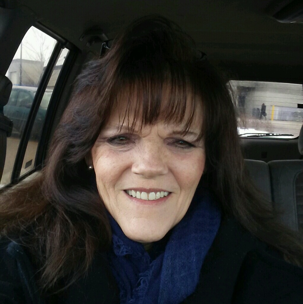 Meet your Posher, Cyndi