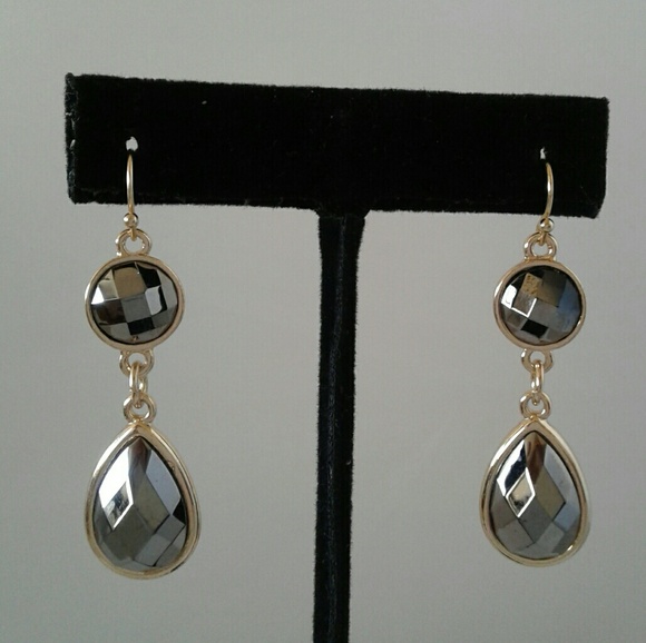 Jewelry - Earrings