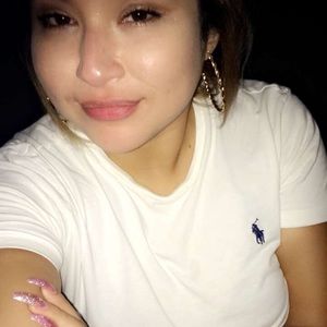 Meet your Posher, Daniela