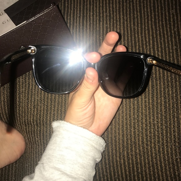 Authentic Black Gucci Sunglasses - Picture 2 of 6