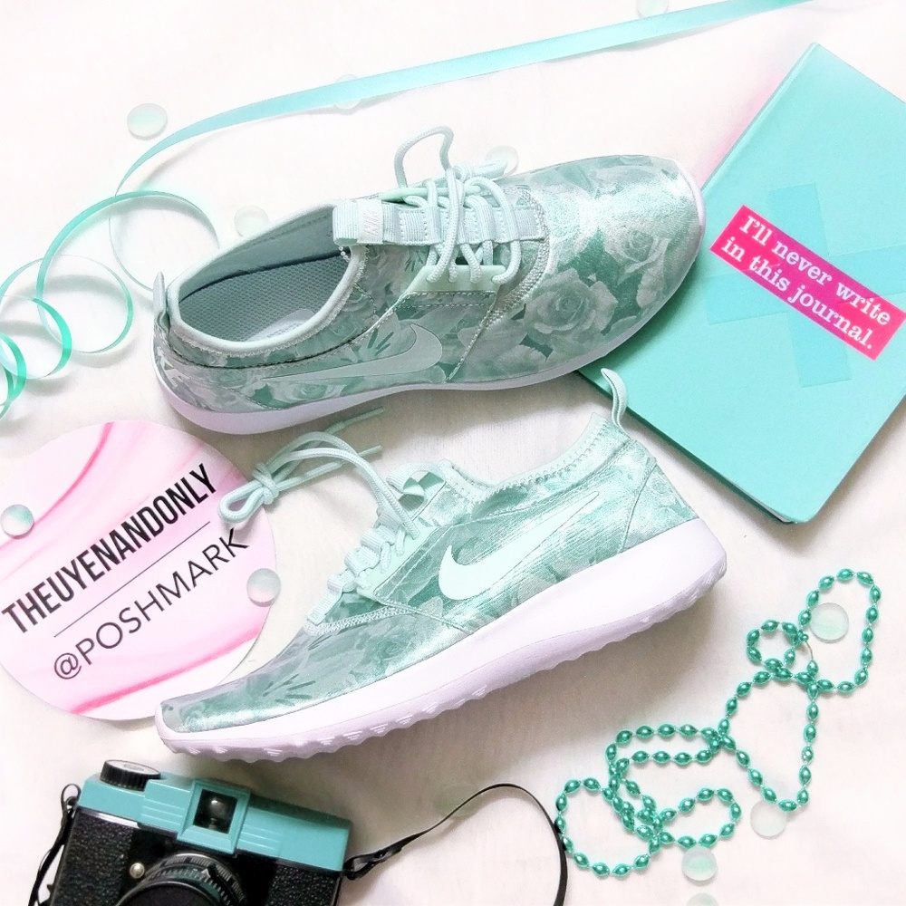 💠LAST DAY🎉HOST PICK Nike Women Juvenate Print