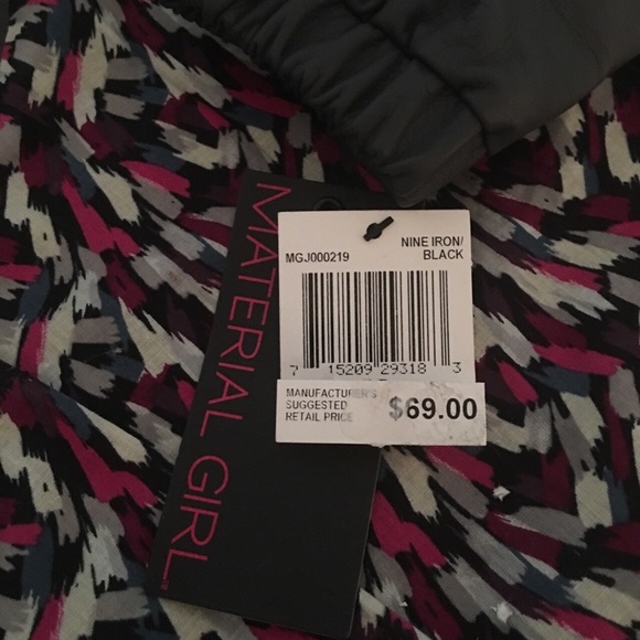 Material Girl Jacket 

. - Picture 3 of 5