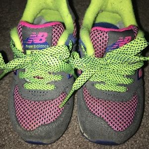 New Balance Tennis Shoes