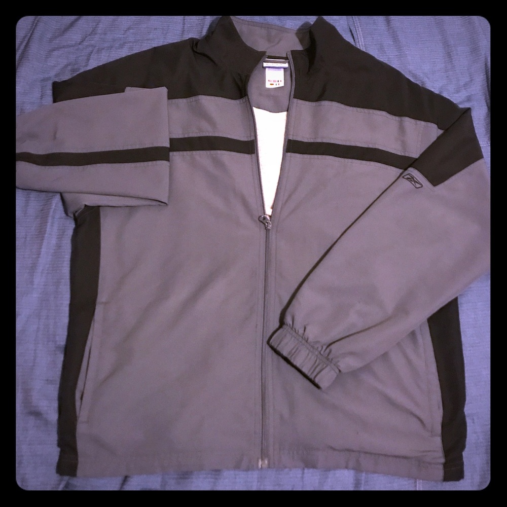 SALE! Reebok Zip up windbreaker side stripe & logo