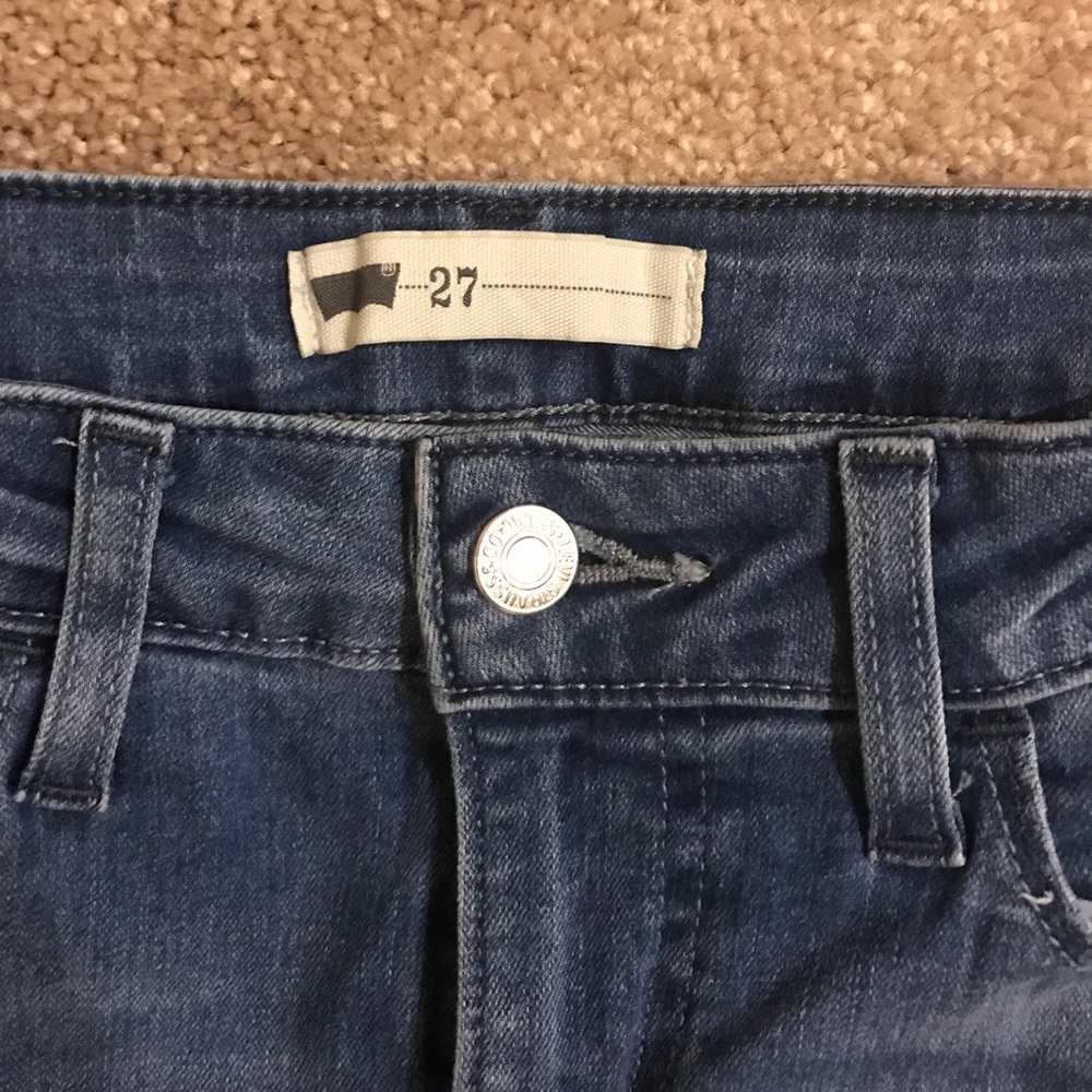 Levi’s - Picture 2 of 4